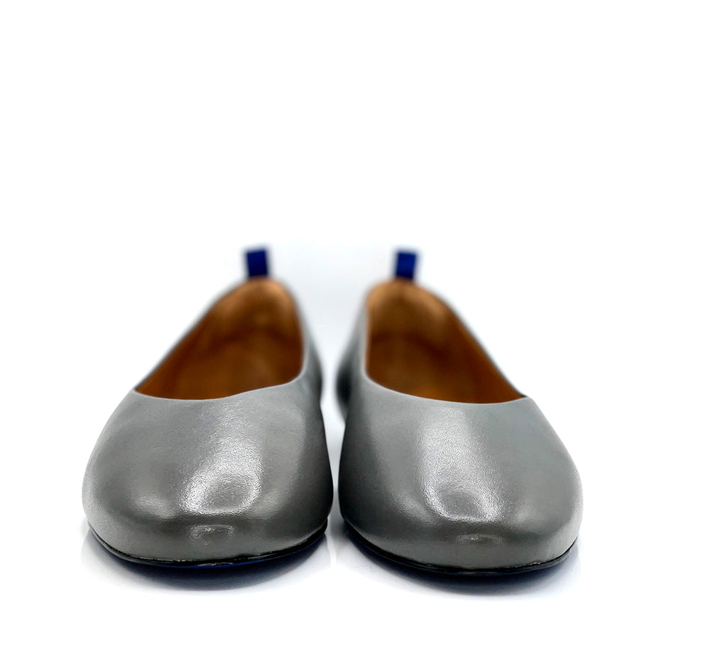 dr LIZA flat - CHARCOAL