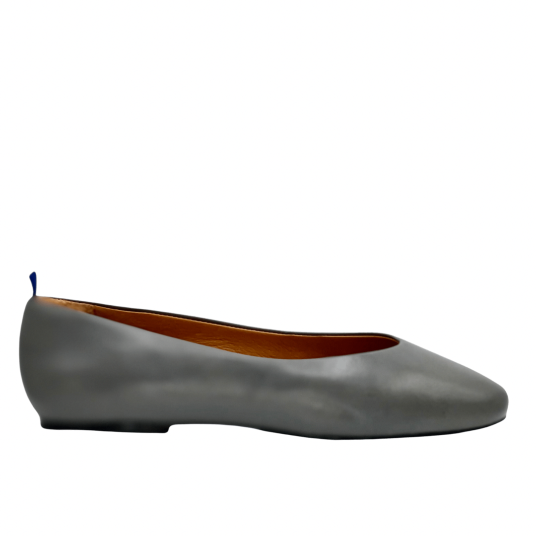 dr LIZA flat - CHARCOAL