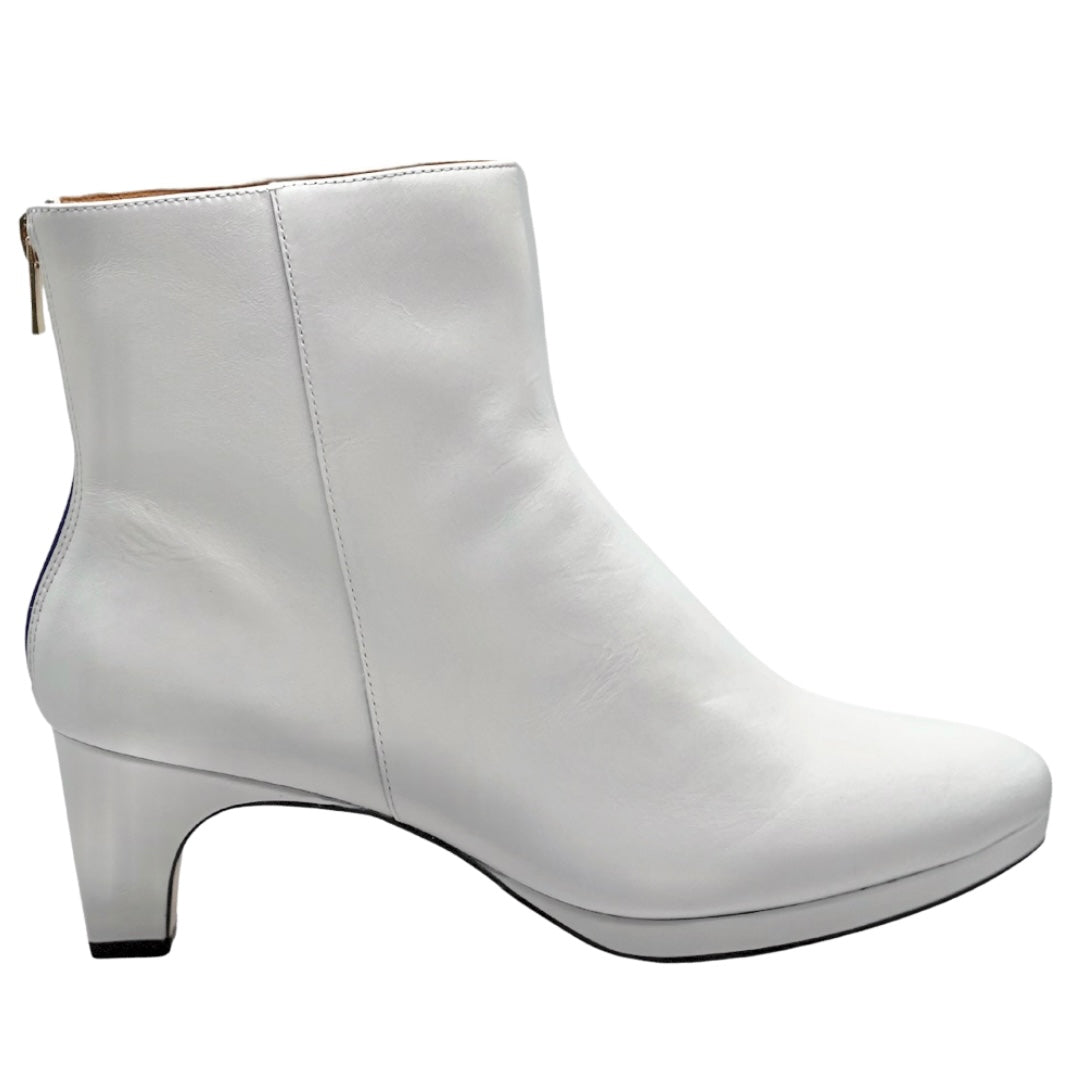 dr LIZA bootie - WHITE