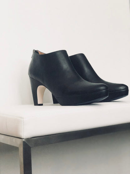 dr LIZA bootie 2.0 -BLACK