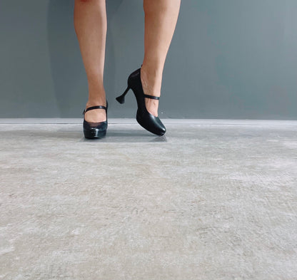 dr LIZA Ngozi pump - BLACK